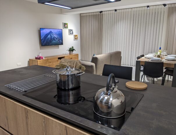 PXL_20250112_170410070